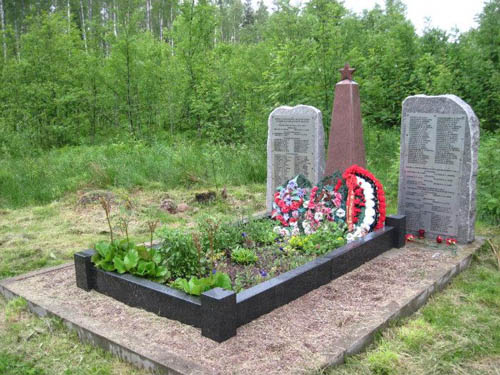 Mass Grave Soviet Soldiers Vyazy #1