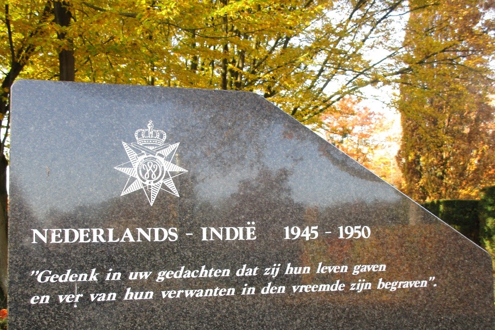 Monument Gevallen Militairen Nederlands Indi #3