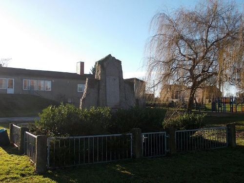 War Memorial Großkugel #1