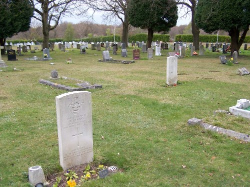 Commonwealth War Graves Kinson Cemetery #1