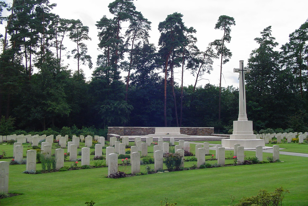 Commonwealth War Cemetery Berlin South-Western Cemetery