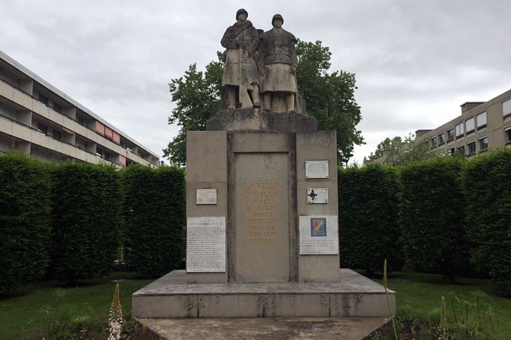 War Memorial Oran