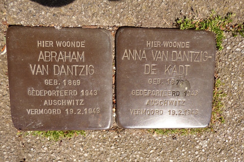 Stolpersteine Jan van Ghestellaan 28