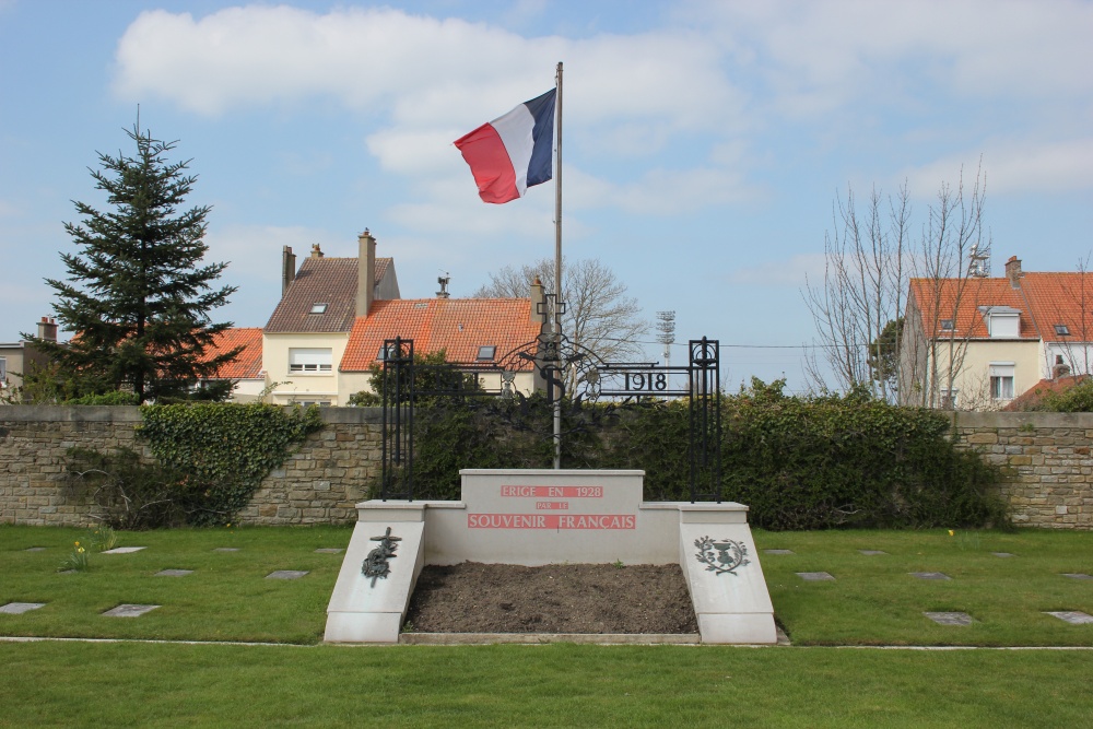 Oorlogsbegraafplaats Boulogne-sur-Mer #5