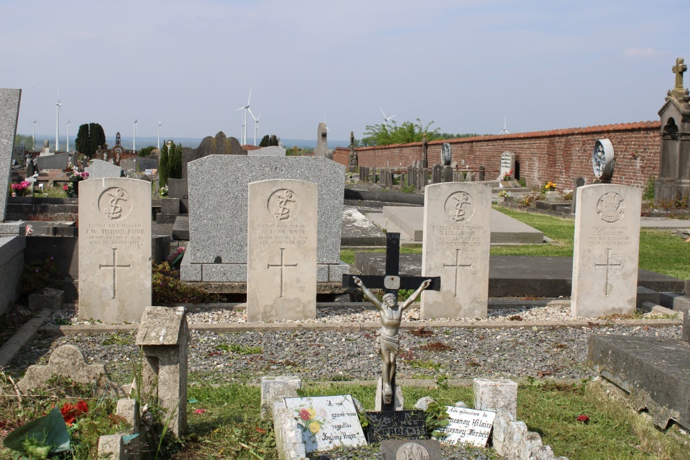 Commonwealth War Graves Wiheries #2