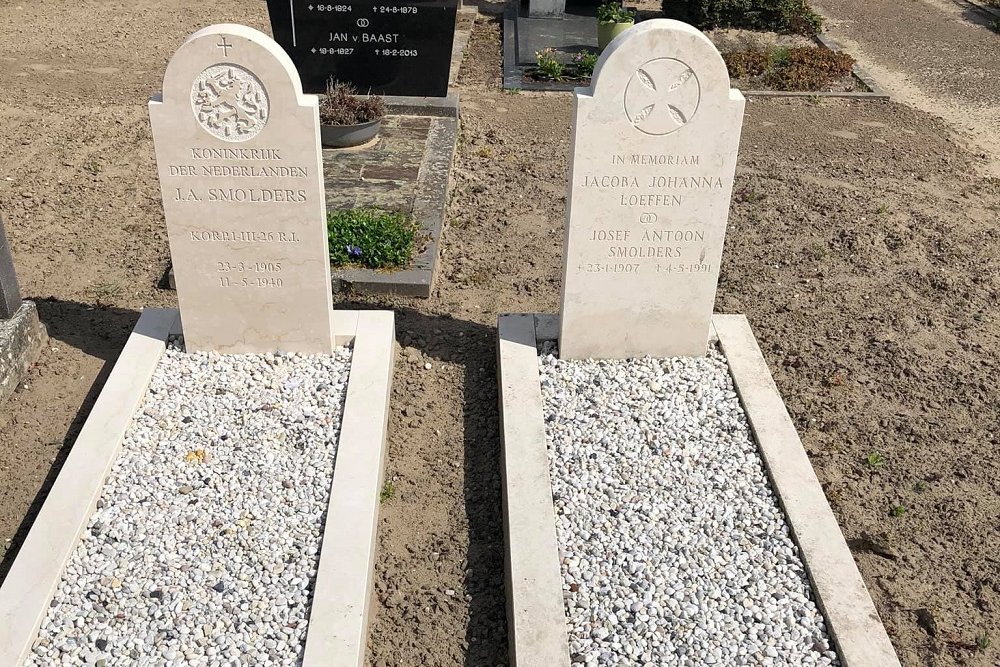 Nederlandse Oorlogsgraven R.K. Begraafplaats St. Clemens Nuenen #3