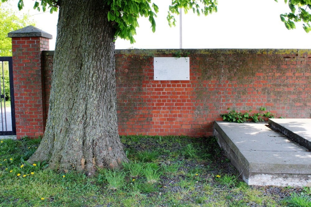 Memorial Second World War Petit-Dour