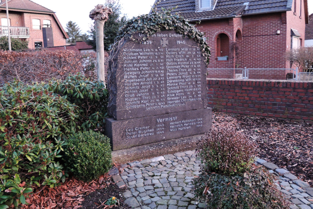 War Memorial Tüschenbroich #5
