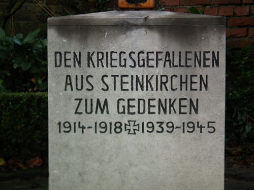War Memorial Steinkirchen #2