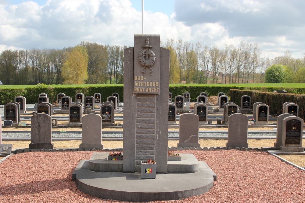 Monument Oudstrijders Sint-Maria-Oudenhove #1