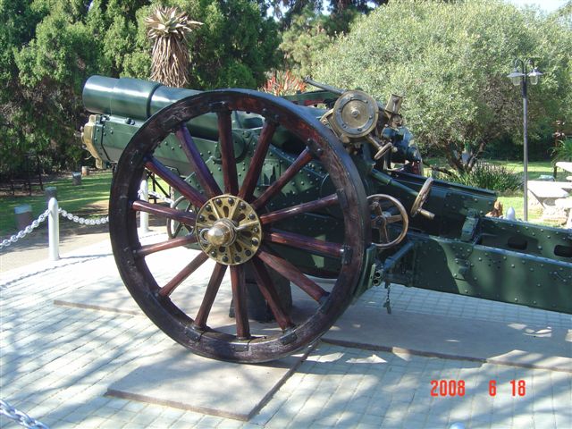 BL 6 inch 26 cwt Houwitzer Johannesburg #1