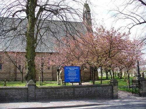 Oorlogsgraven van het Gemenebest St Peter Churchyard #1