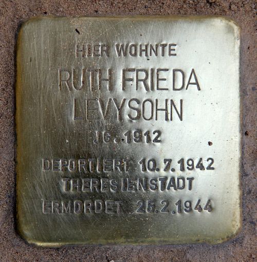 Stolpersteine Wegenerstrae 18 #2