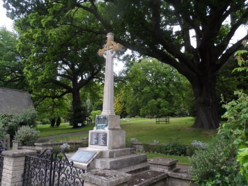 Oorlogsmonument Theydon Bois #1