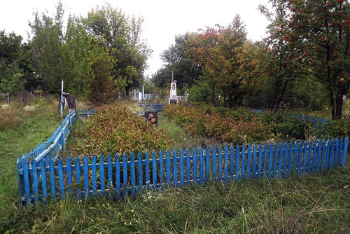 Mass Grave Soviet Soldiers Novomyrhorod