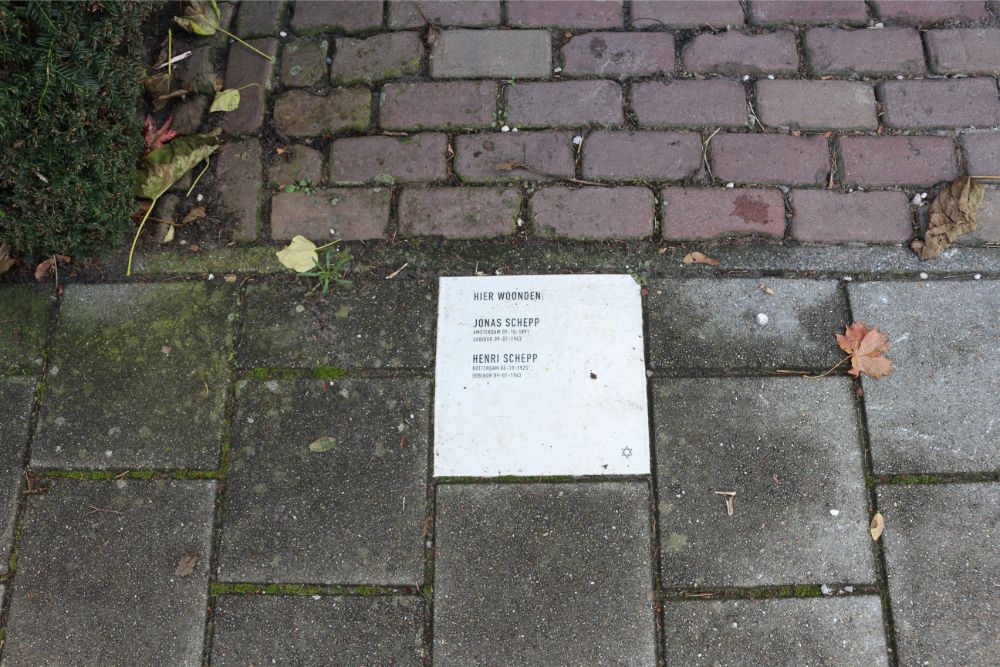 Memorial Stone Esschenstraat 85 #2