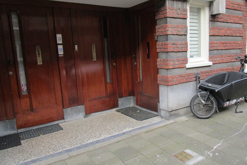 Stolpersteine Diezestraat 10 #4