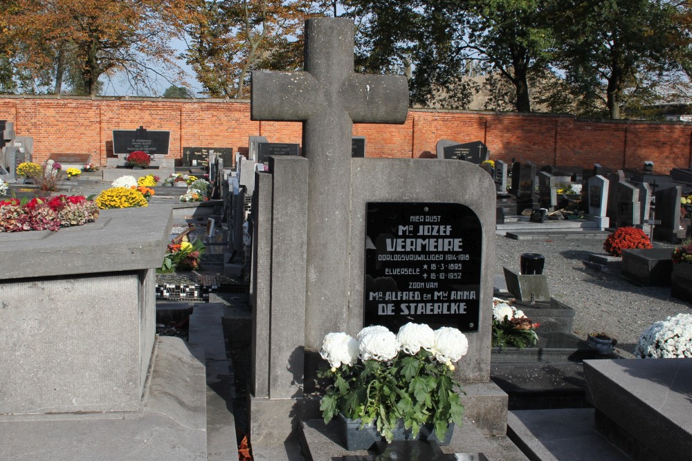 Belgian Graves Veterans Elversele #1