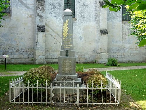 War Memorial Saint-Jean-aux-Bois #1
