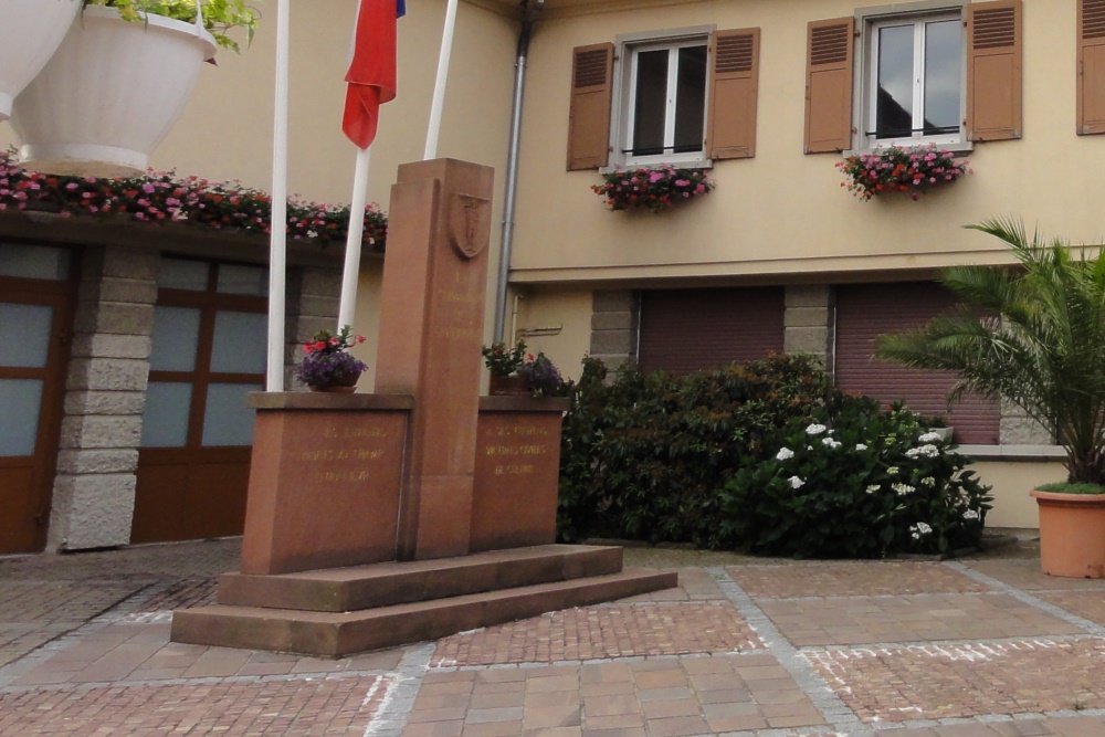 War Memorial Surbourg #1