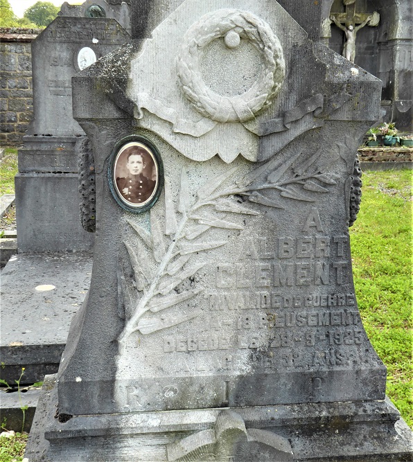 Belgian Grave Veteran Sevry #2