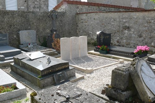 Commonwealth War Graves Romigny Churchyard #1