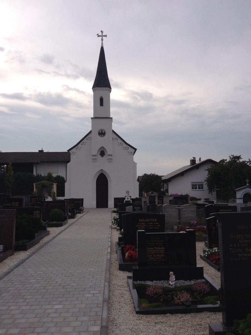 Herinneringskapel Begraafplaats Eichendorf #4