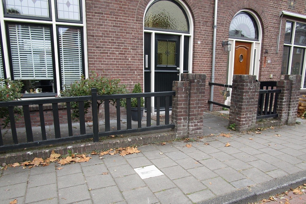 Herdenkingssteen Meester van Coothstraat 76 #2