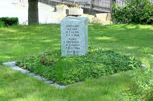 Collective Grave German Soldiers Groburschla #1