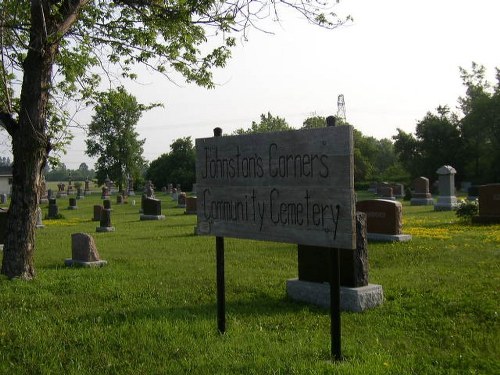 Commonwealth War Grave South Gloucester United Church Cemetery #1