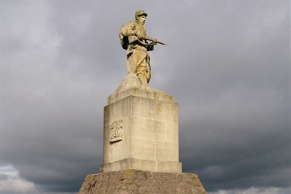 Monument Franse 11e Divisie
