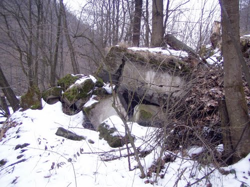 Árpád Line - Remains Anti-tank Casemate