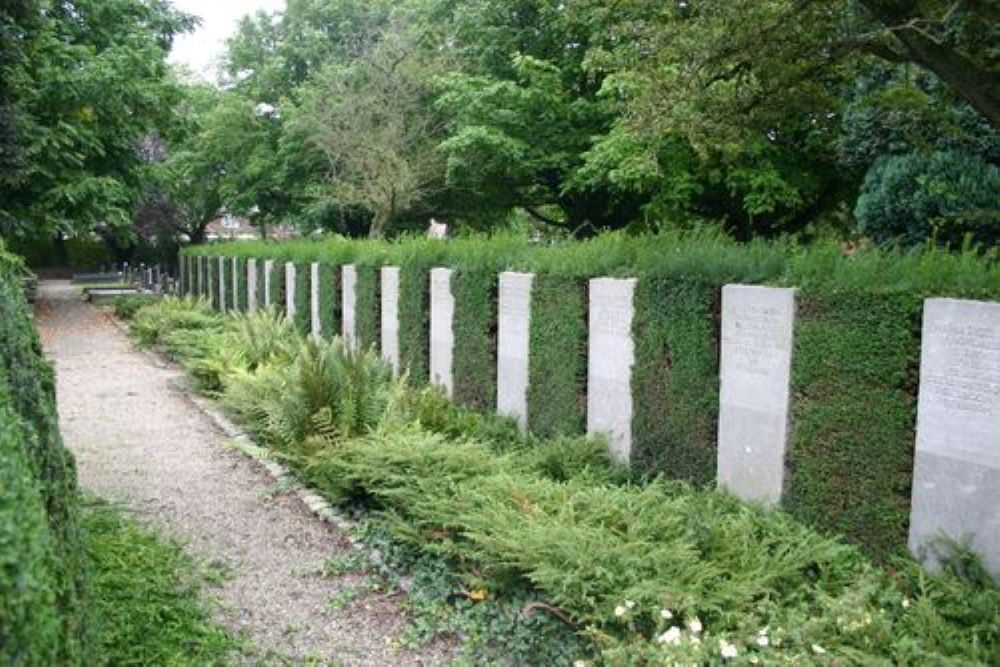 Dutch War Graves Rusthof #2