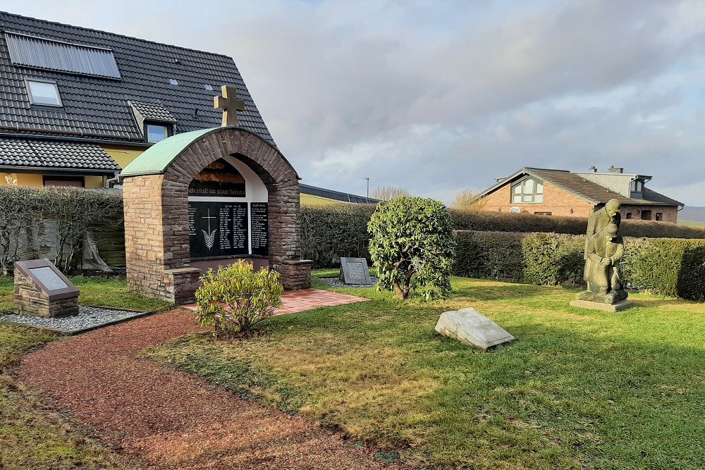 War Memorial Herhahn