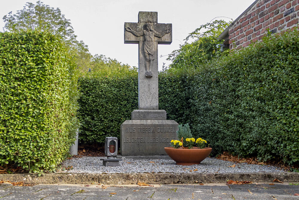 Remembrance Cross Floßdorf #1