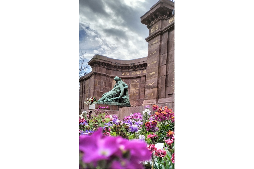 War Memorial Hendaye #3