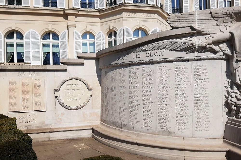 Oorlogsmonument pernay #3