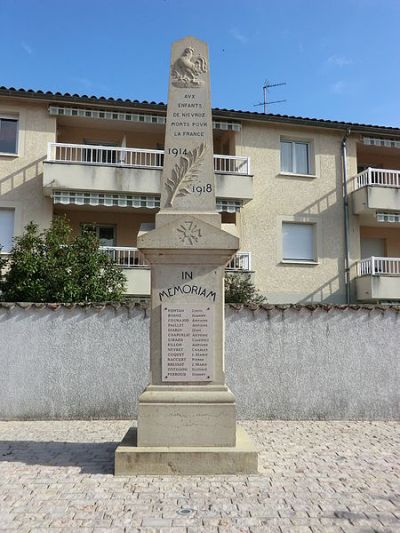 Oorlogsmonument Niévroz #1