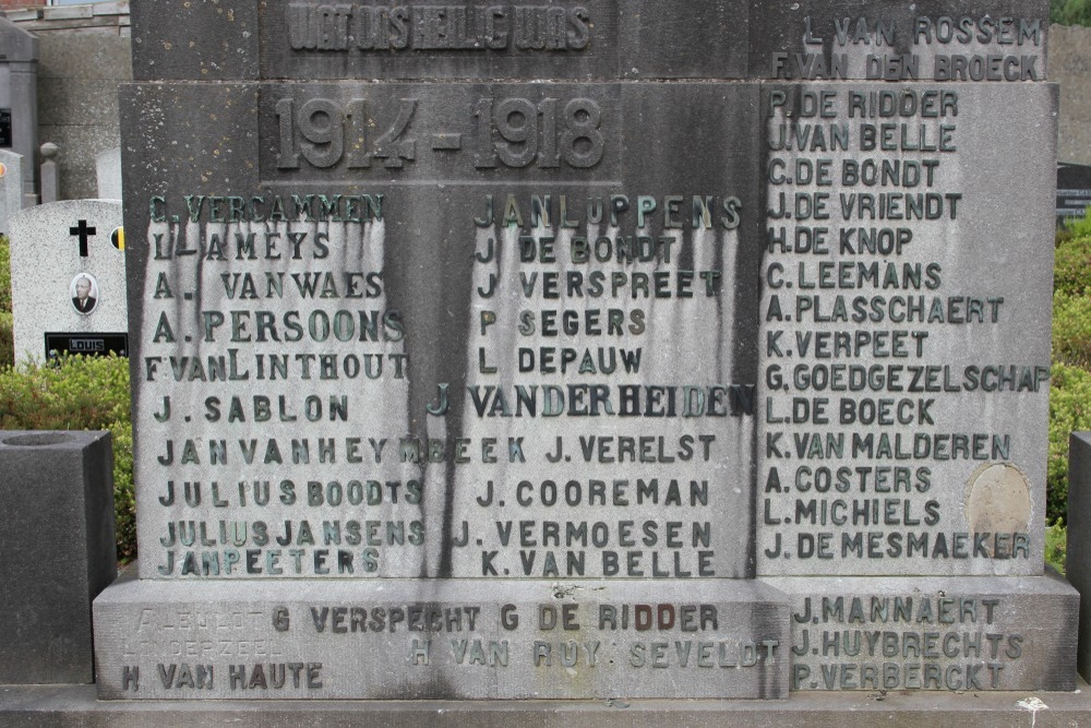 Oorlogsmonument Begraafplaats Mollem #3