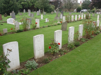 Commonwealth War Graves St. Michael Churchyard #1