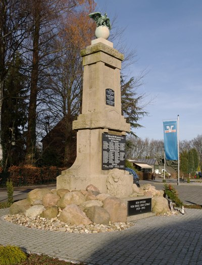 Oorlogsmonument Stift Quernheim #1