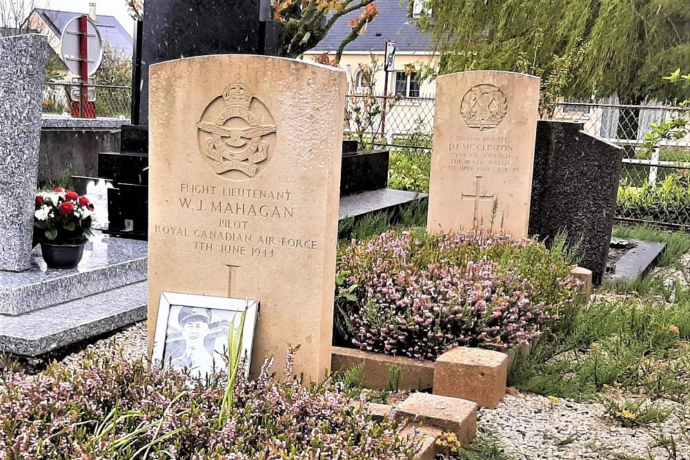 Commonwealth War Graves Noyers-Bocage