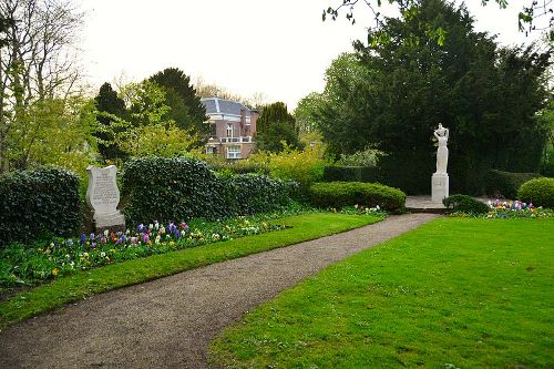 Oorlogsmonument Bloemendaal #1