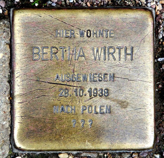 Stolpersteine Hauptmarkt 14 #1