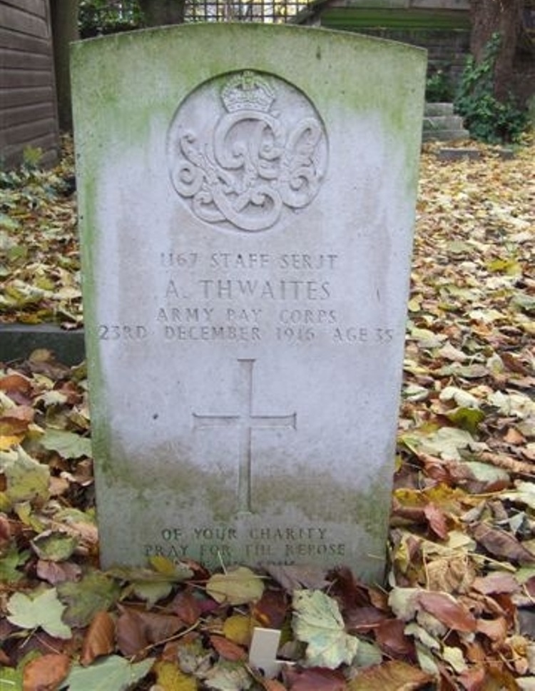 Commonwealth War Grave Brentwood Roman Catholic Cemetery #1