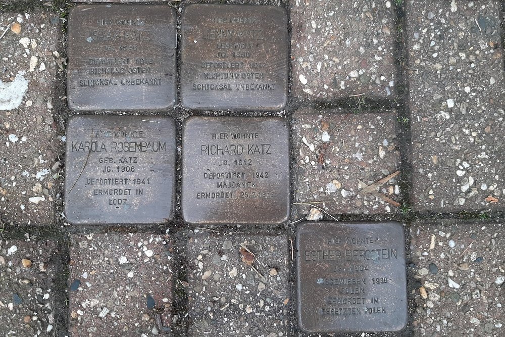 Stolpersteine Gemnder Strae 9 #1