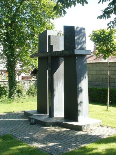 Oorlogsmonument Ketsch #1