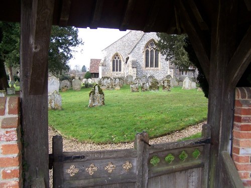 Oorlogsgraven van het Gemenebest Longparish Cemetery #1