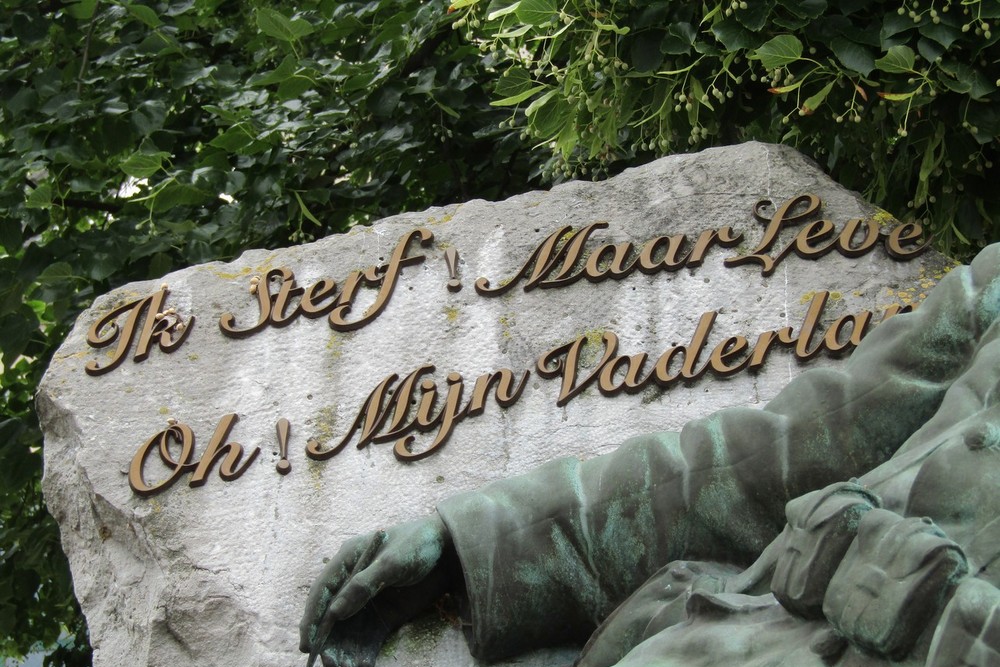 War Memorial Steenokkerzeel #2