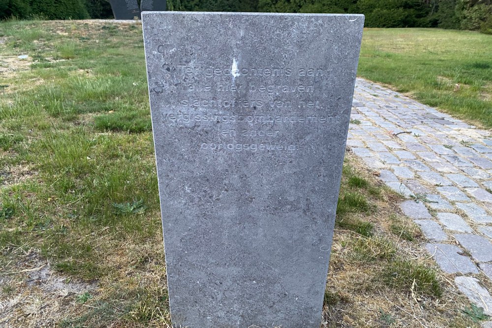 Monument Vergissingsbombardement Nijmegen #3